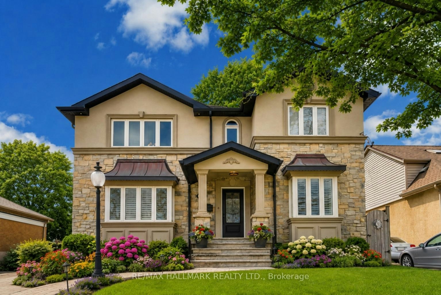 76 Ashbourne Drive, Toronto, ON, M9B 4H5