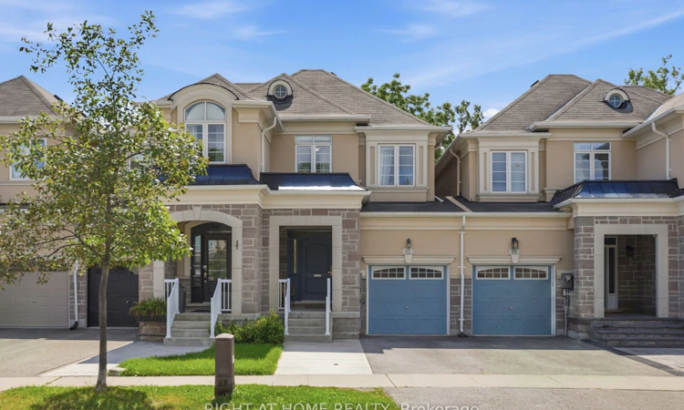 52 Upper Canada Court