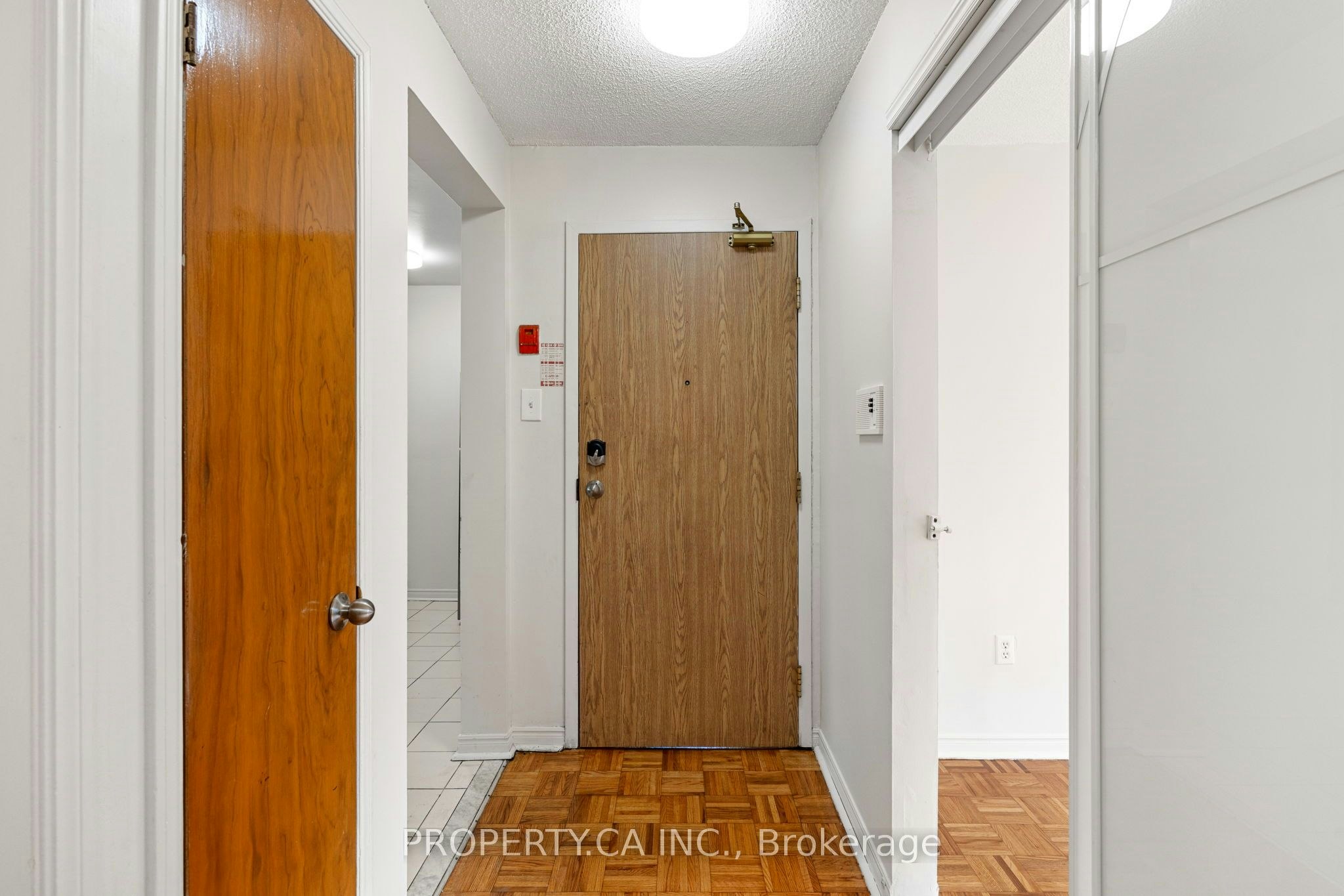 9-97 Northcliffe Boulevard, Toronto, ON, M6H 3H3 - 5