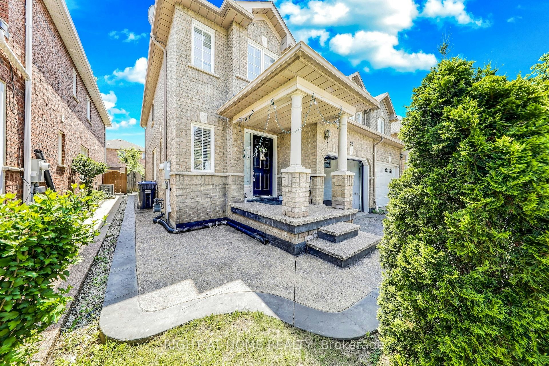 28 Cedarvalley Boulevard, Brampton, ON, L7A 2C2