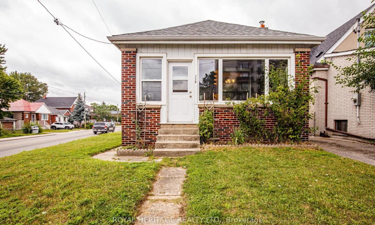 758 Jane Street