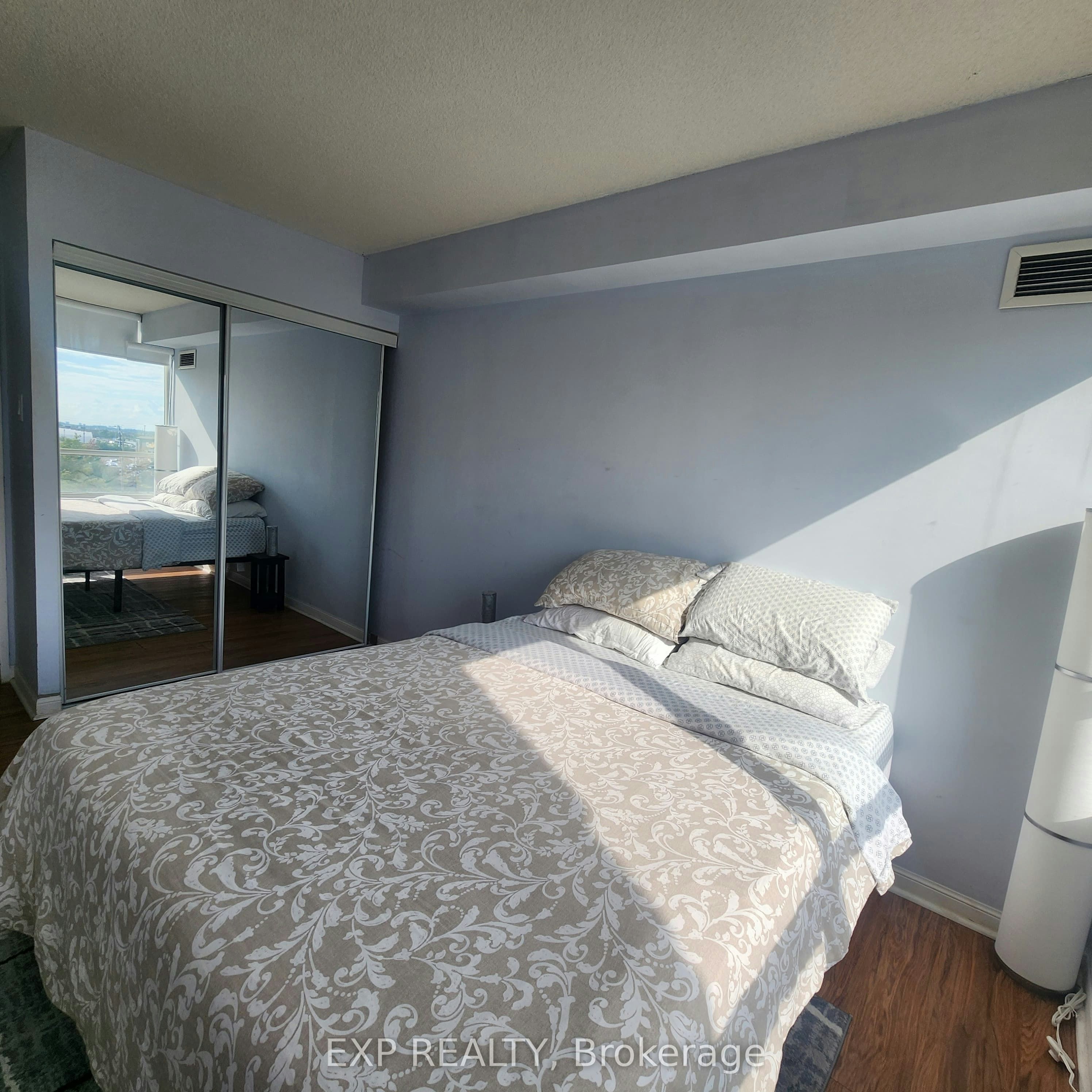 409-550 Webb (Shared Space) Drive, Mississauga, ON, L5B 3Y4 - 7