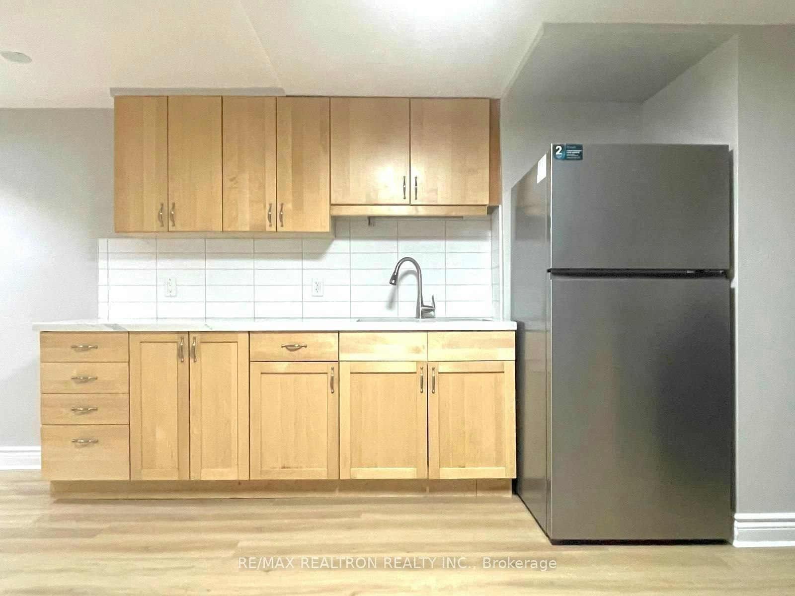 Lower-365 Mississauga Vly Boulevard, Mississauga, ON, L5A 1Y9 - 8