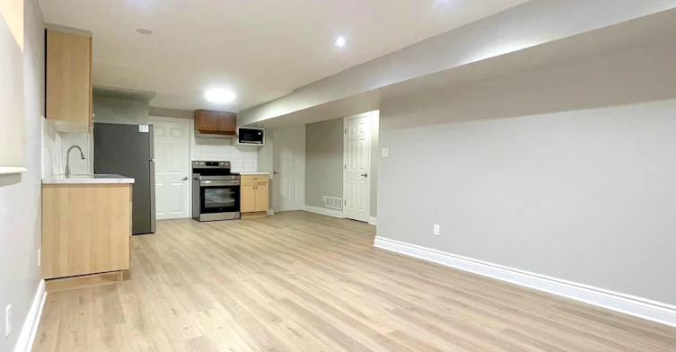 Lower-365 Mississauga Vly Boulevard, Mississauga, ON, L5A 1Y9 - 9