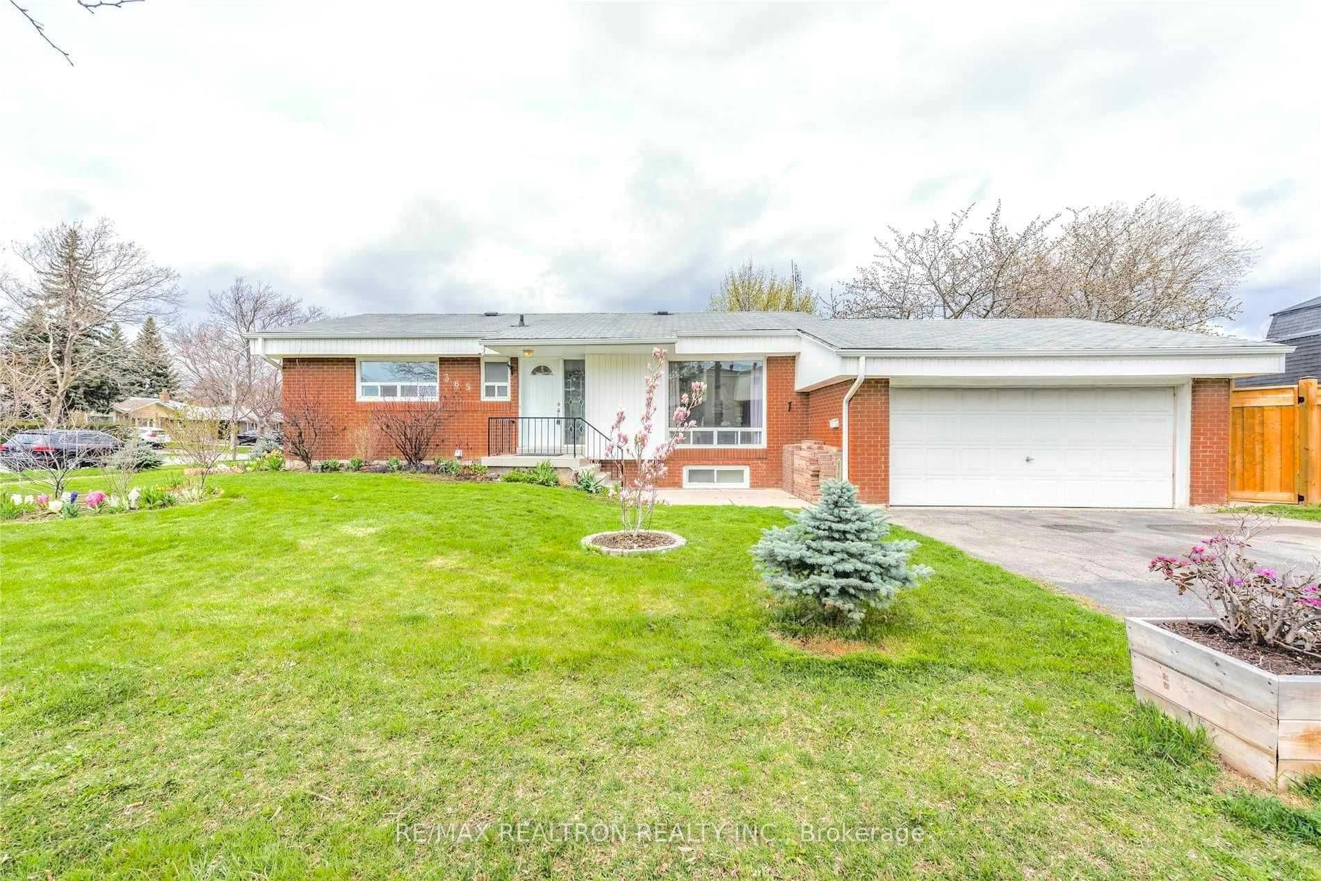 Lower-365 Mississauga Vly Boulevard, Mississauga, ON, L5A 1Y9 - 2