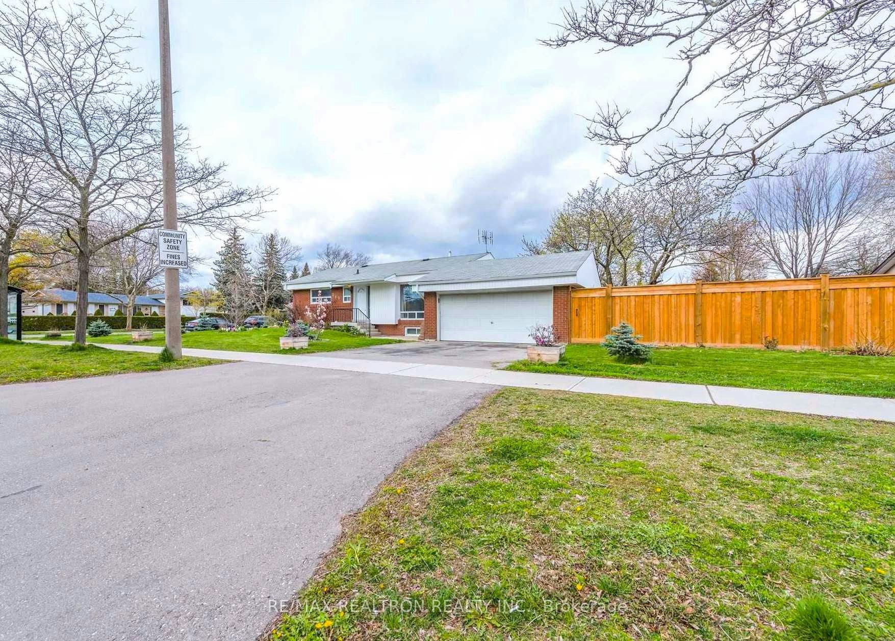 Lower-365 Mississauga Vly Boulevard, Mississauga, ON, L5A 1Y9 - 3