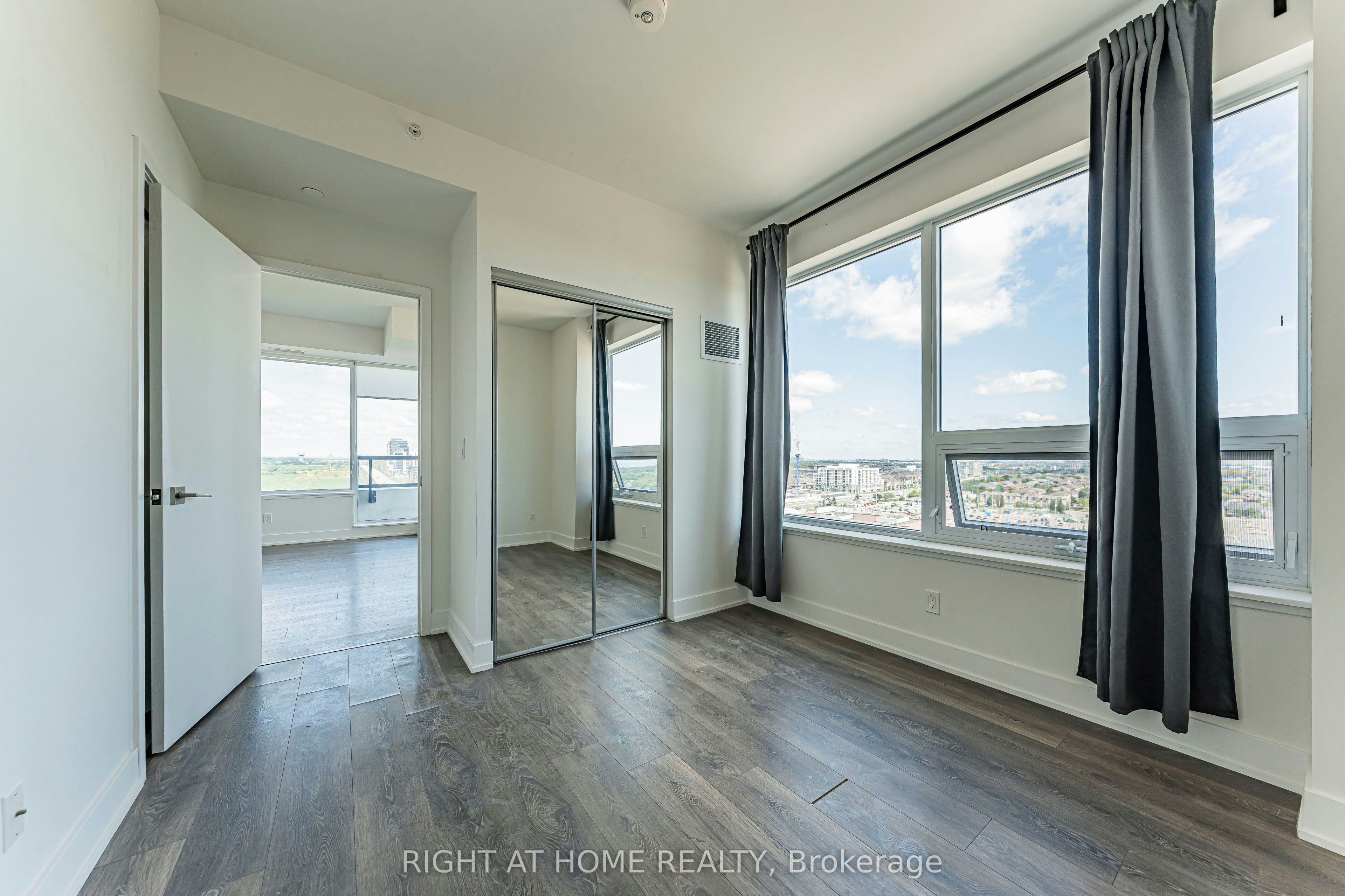 1208-297 Oak Walk Drive, Oakville, ON, L6H 3R6 - 19