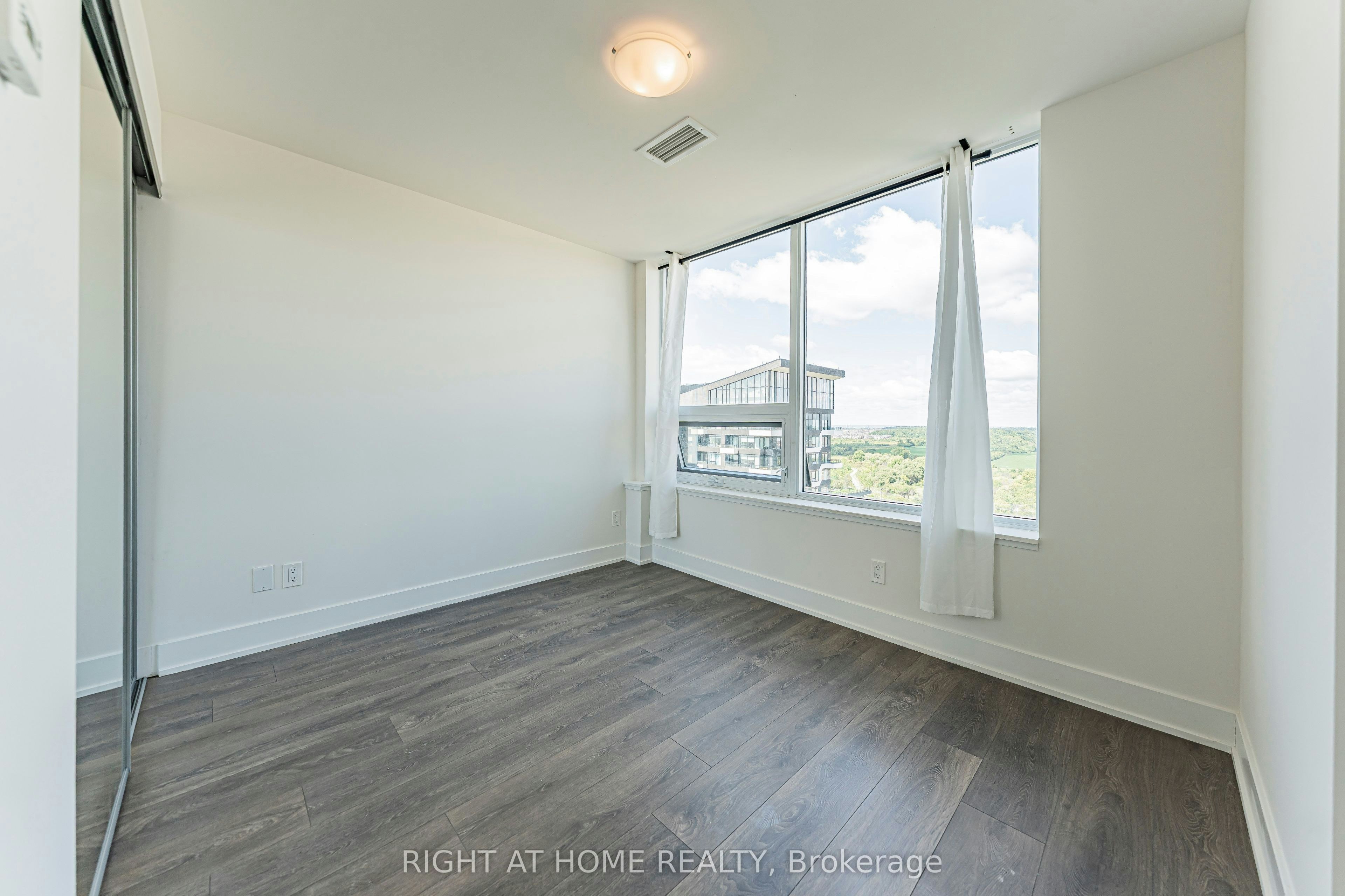 1208-297 Oak Walk Drive, Oakville, ON, L6H 3R6 - 15