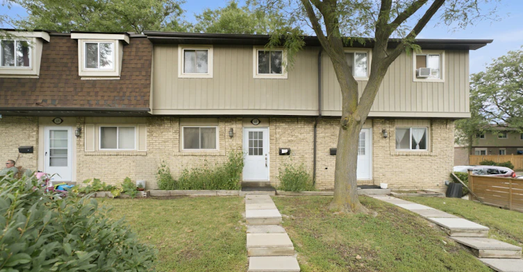 68-93 Hansen Road, Brampton, ON, L6V 3C8 - 2