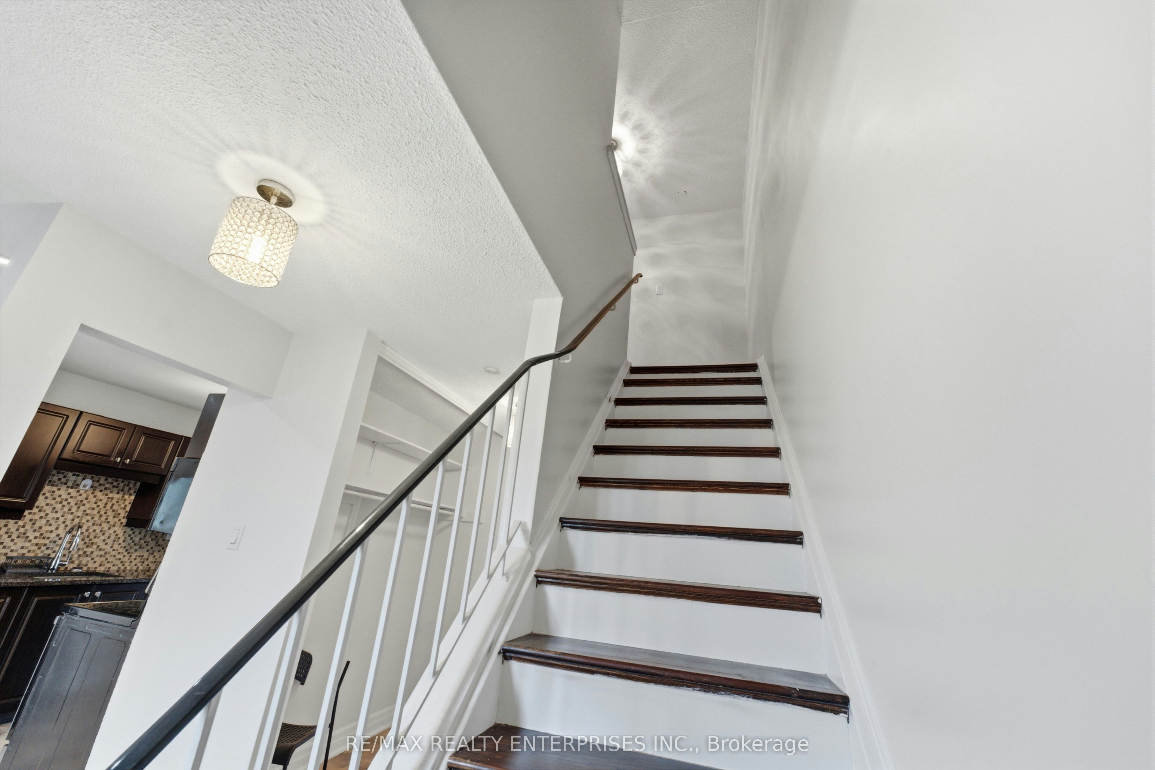68-93 Hansen Road, Brampton, ON, L6V 3C8 - 13