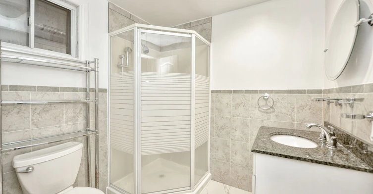 Main Floor-8 Corby Avenue, Toronto, ON, M6E 1V1 - 13
