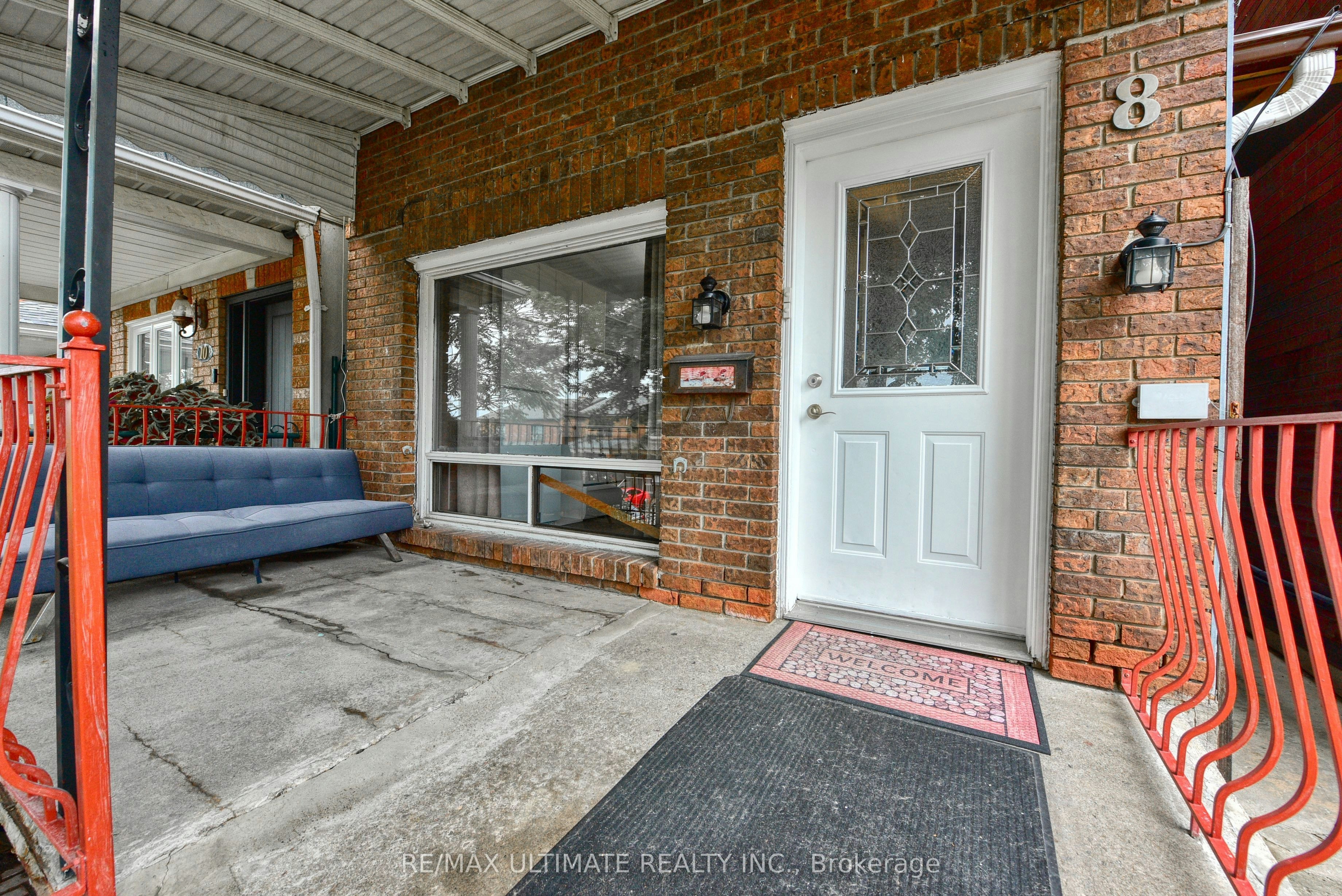Main Floor-8 Corby Avenue, Toronto, ON, M6E 1V1 - 2