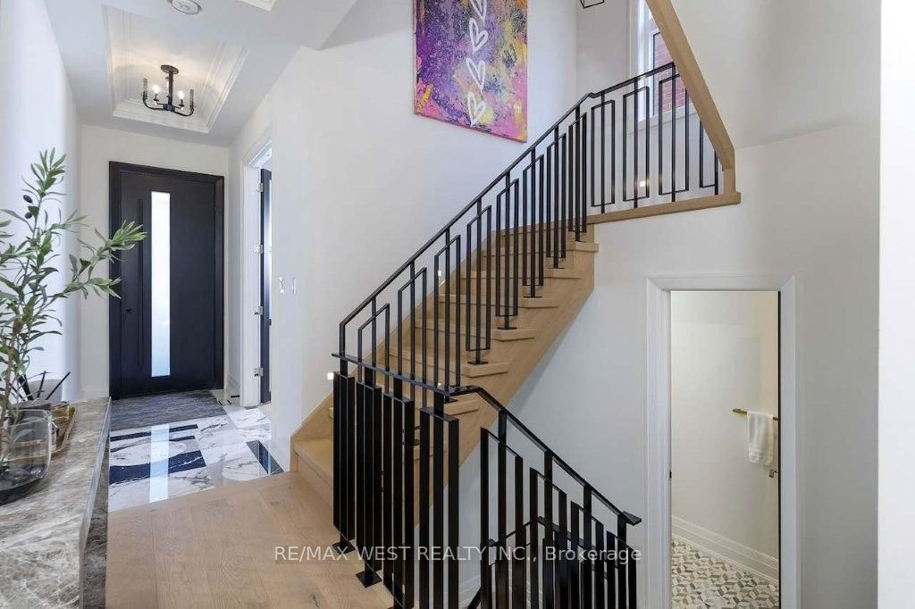 64 Thompson Avenue - 3