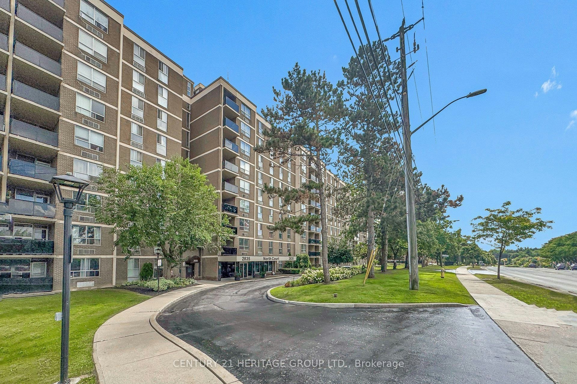 206-2835 Islington Avenue, Toronto, ON, M9L 2K2