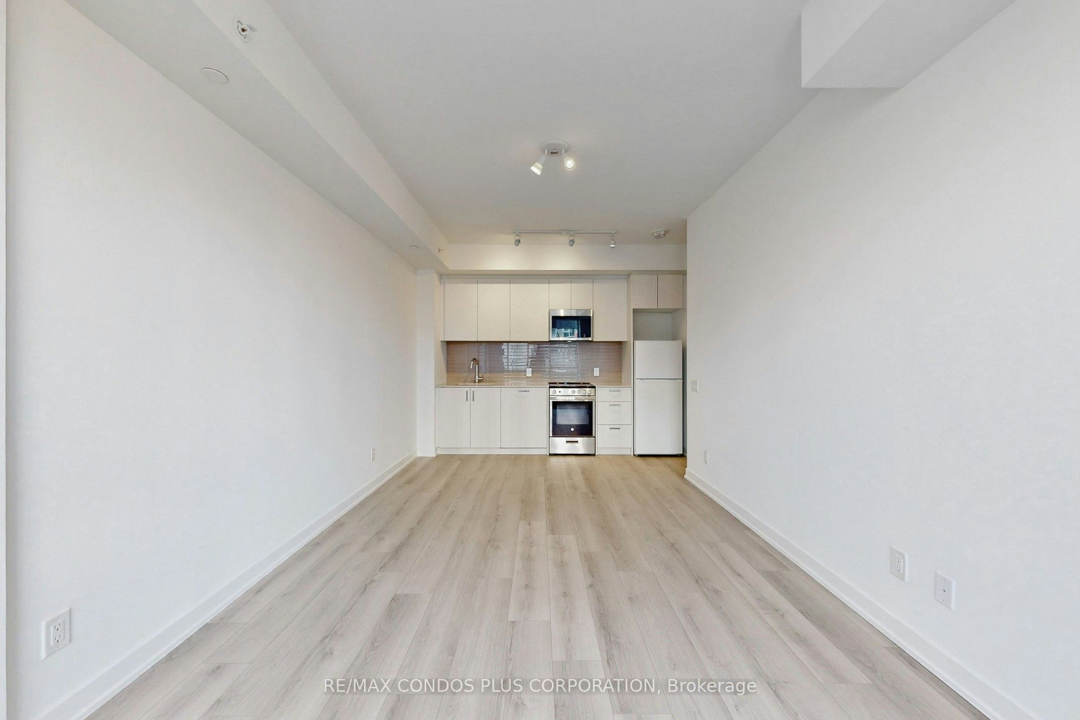 710-1787 St Clair Avenue W, Toronto, ON, M6N 0B7 - 10