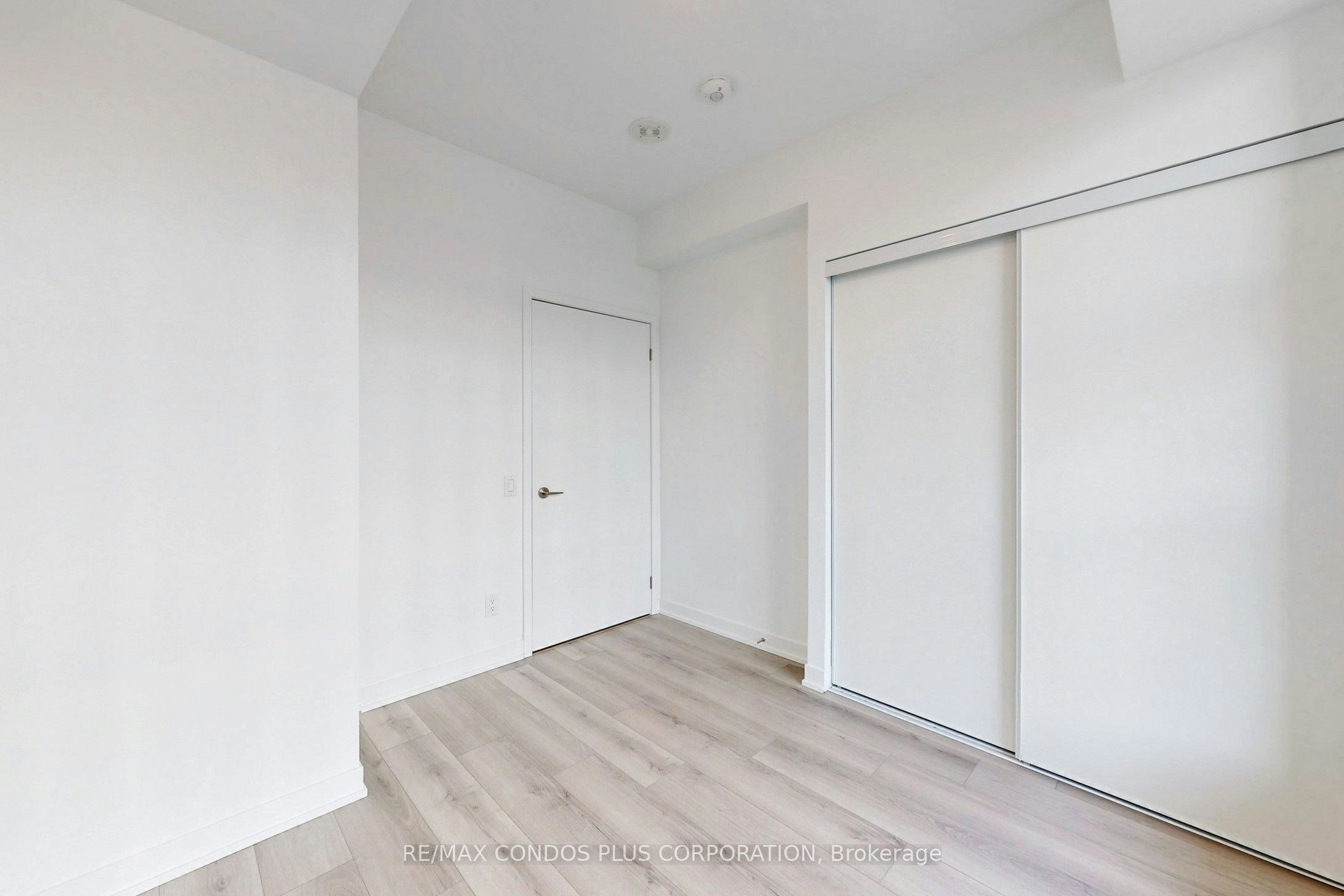 710-1787 St Clair Avenue W, Toronto, ON, M6N 0B7 - 27