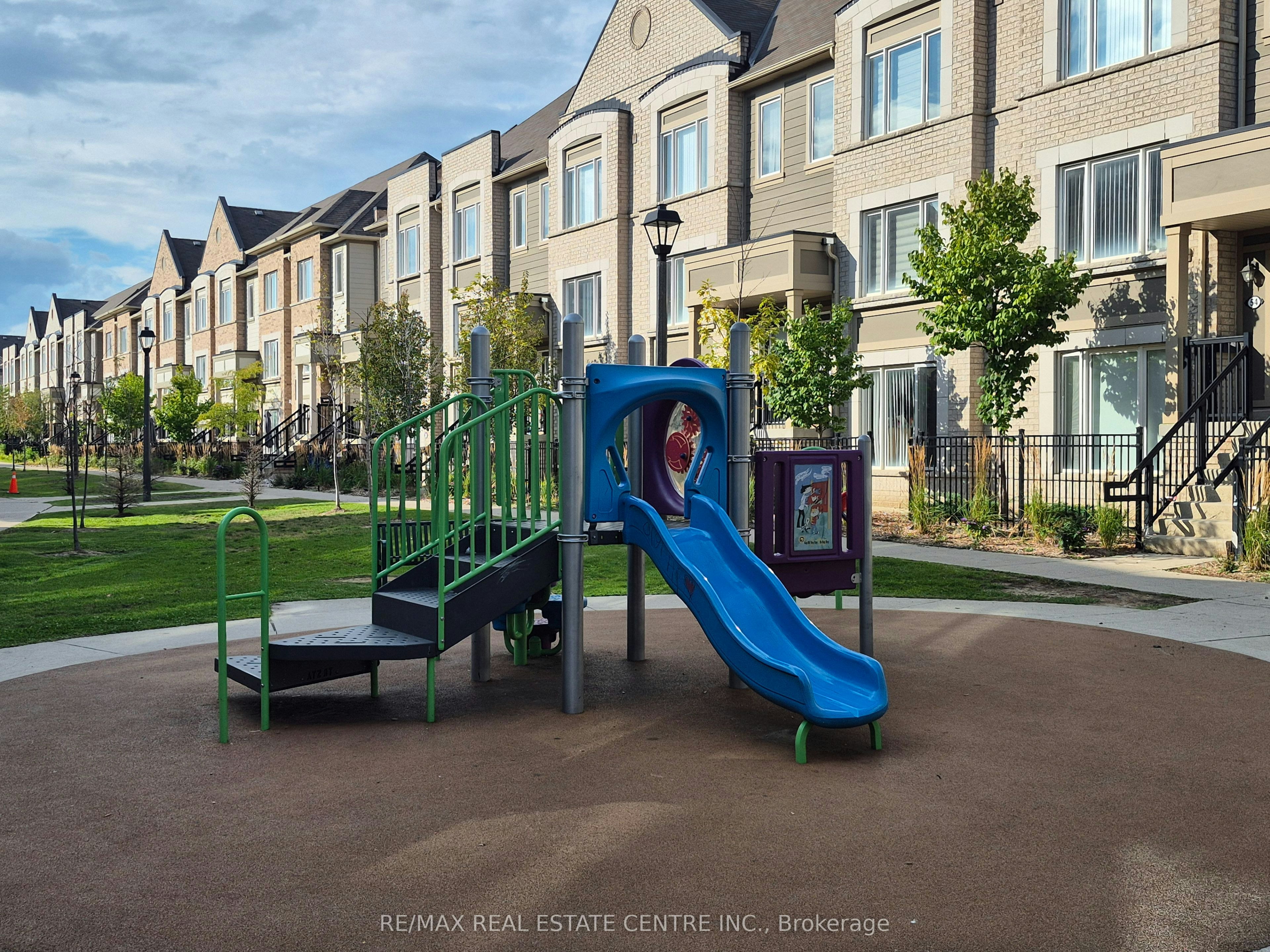 153-1 Beckenrose Court, Brampton, ON, L6Y 6G2 - 17