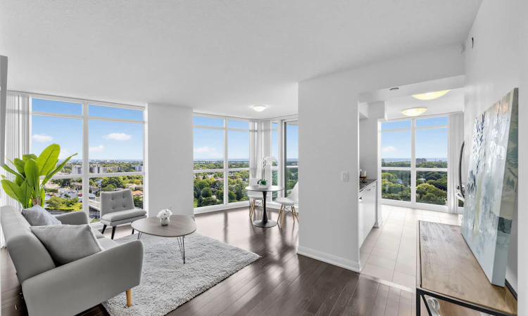 1809-205 Sherway Gardens Road