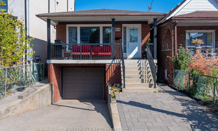 94 Belgravia Avenue