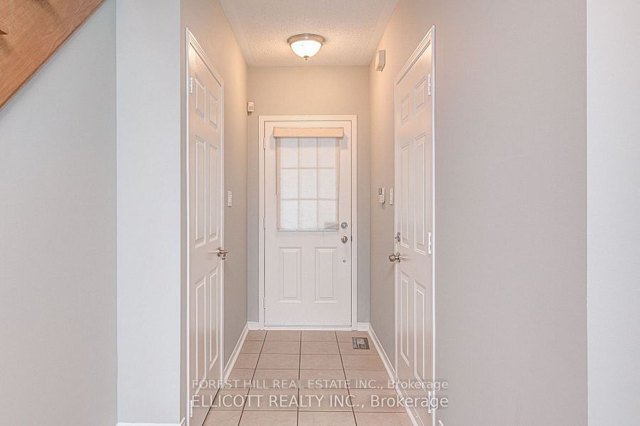 18 San Gabriele Place, Toronto, ON, M9L 3A4 - 4