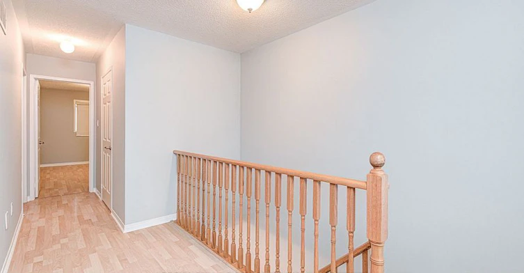 18 San Gabriele Place, Toronto, ON, M9L 3A4 - 16