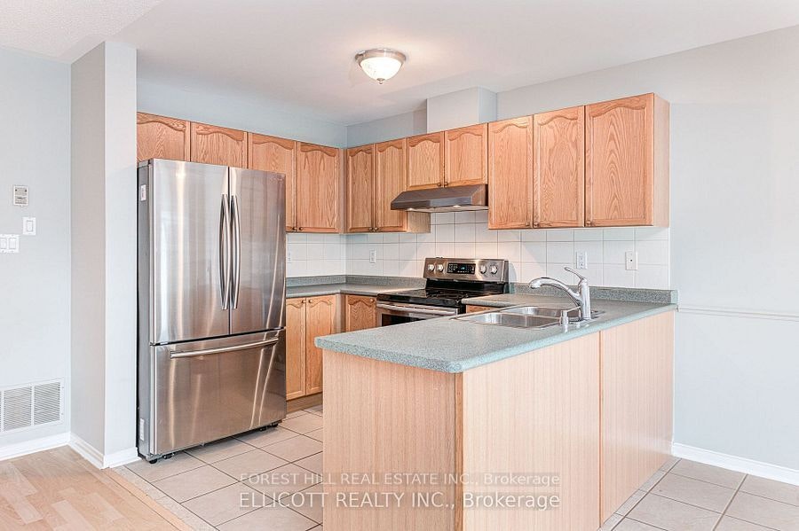 18 San Gabriele Place, Toronto, ON, M9L 3A4 - 11