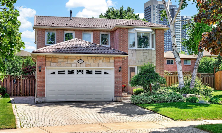 88 Palomino Drive