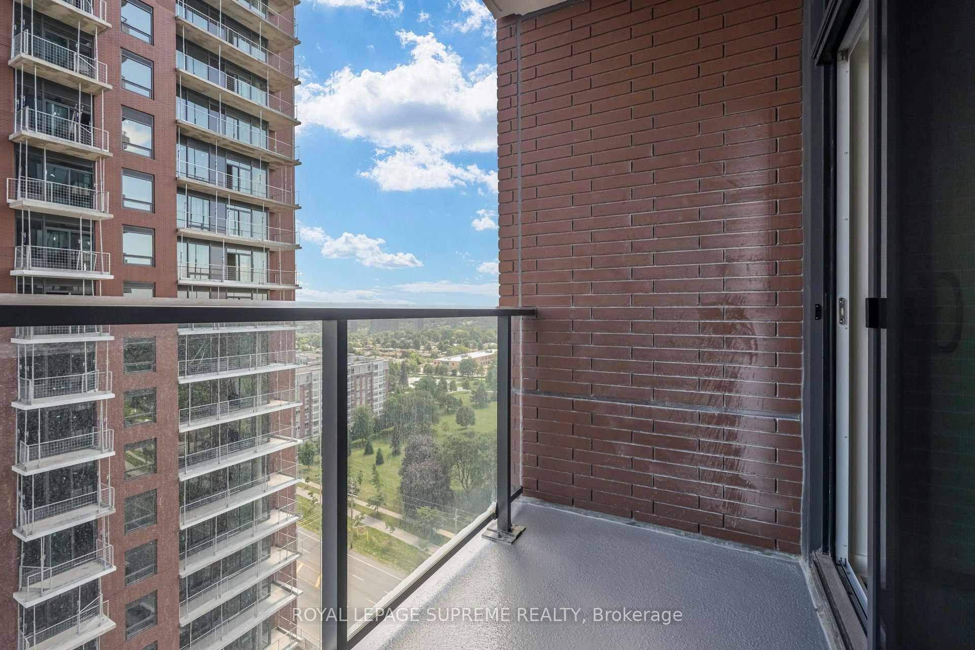 1622-4010 Eglinton Avenue W, Toronto, ON, M9A 0G5 - 26