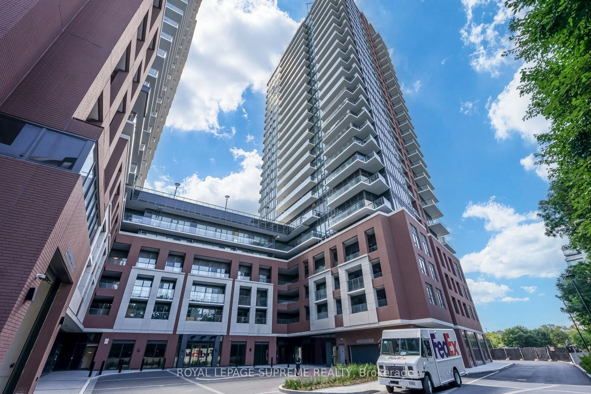 1622-4010 Eglinton Avenue W, Toronto, ON, M9A 0G5 - 3