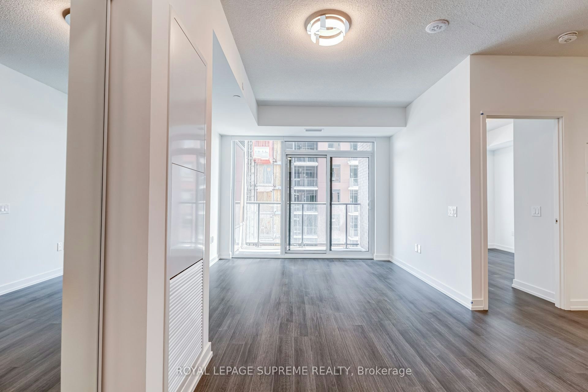 1622-4010 Eglinton Avenue W, Toronto, ON, M9A 0G5 - 5
