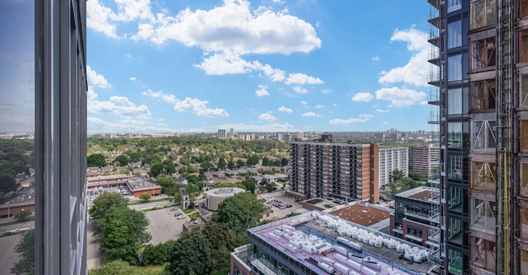 1622-4010 Eglinton Avenue W, Toronto, ON, M9A 0G5 - 24
