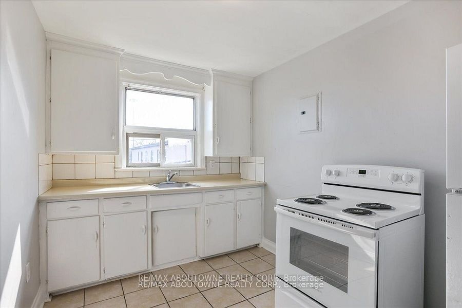 7-1031 Churchill Avenue E, Oakville, ON, L6H 1A3 - 10