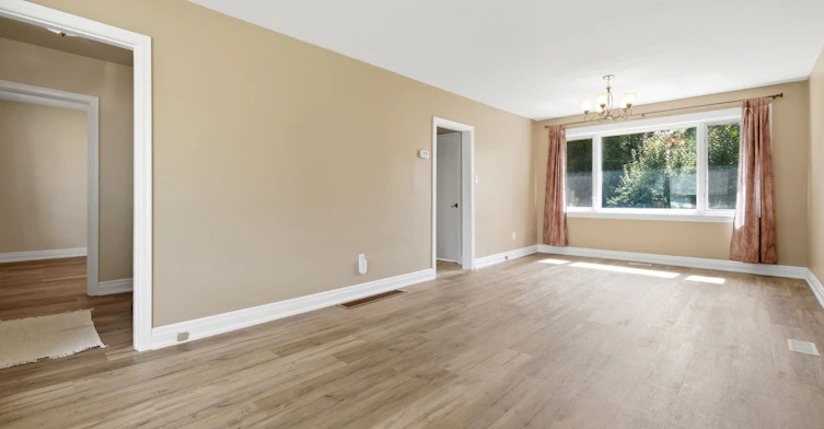20 Delrex Boulevard, Halton Hills, ON, L7G 3X7 - 9