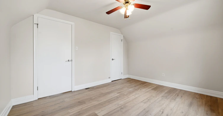 20 Delrex Boulevard, Halton Hills, ON, L7G 3X7 - 23