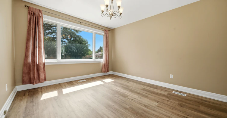 20 Delrex Boulevard, Halton Hills, ON, L7G 3X7 - 13