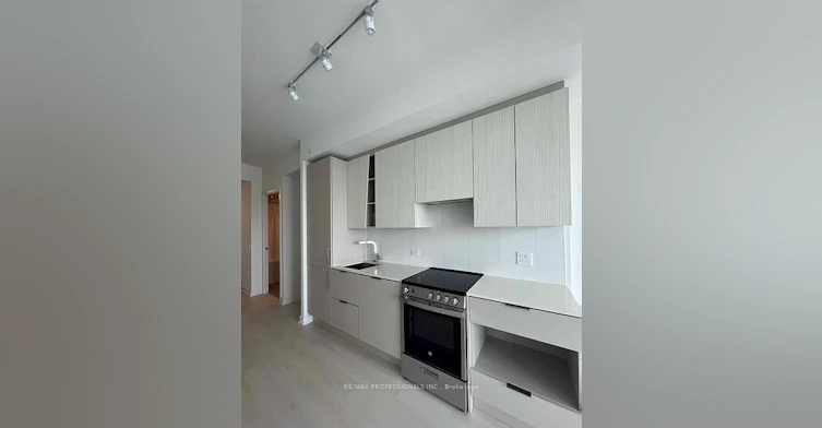 3313-3900 Confederation Parkway, Mississauga, ON, L5B 0M3 - 6
