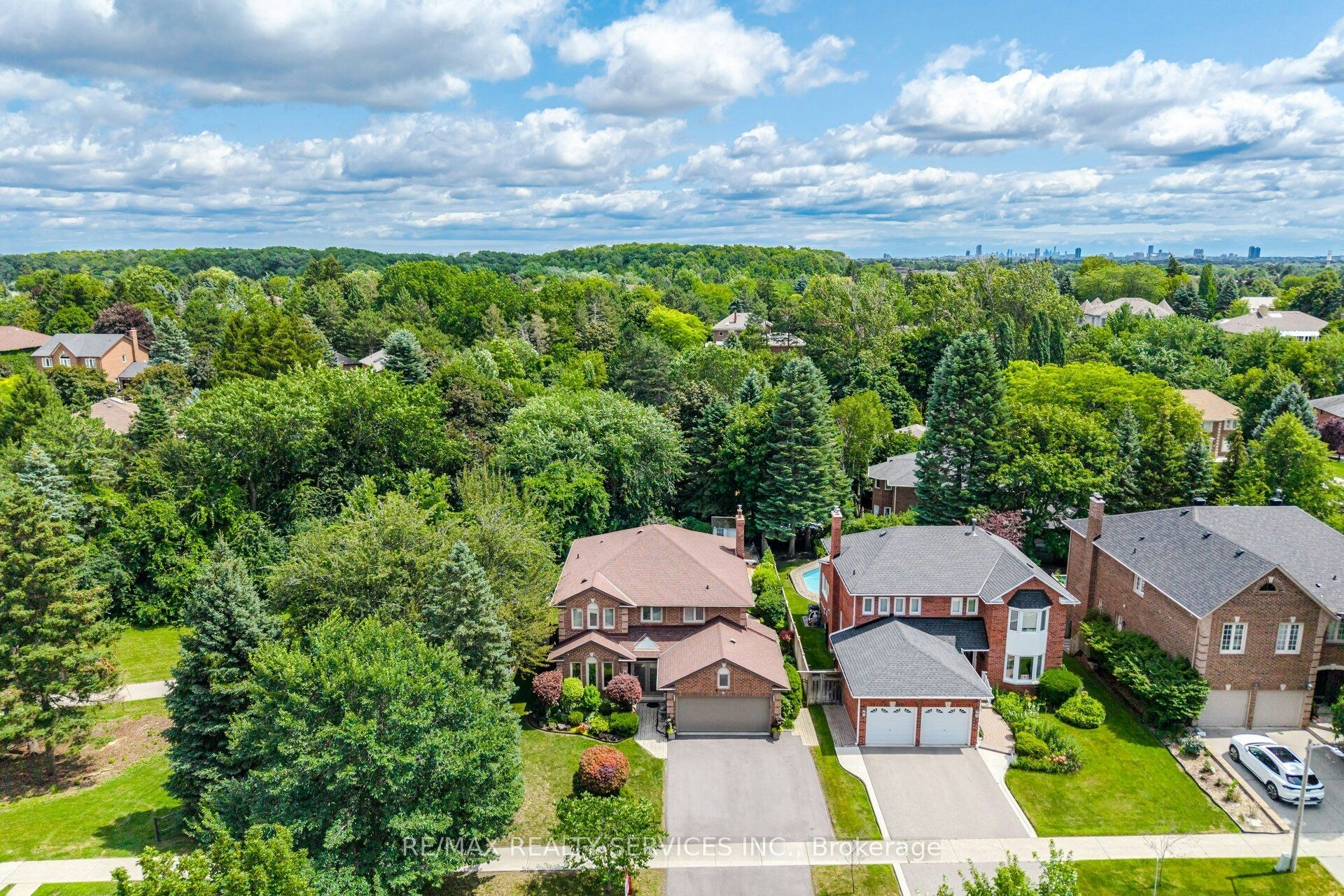29 Christie Drive, Brampton, ON, L6Z 3J5