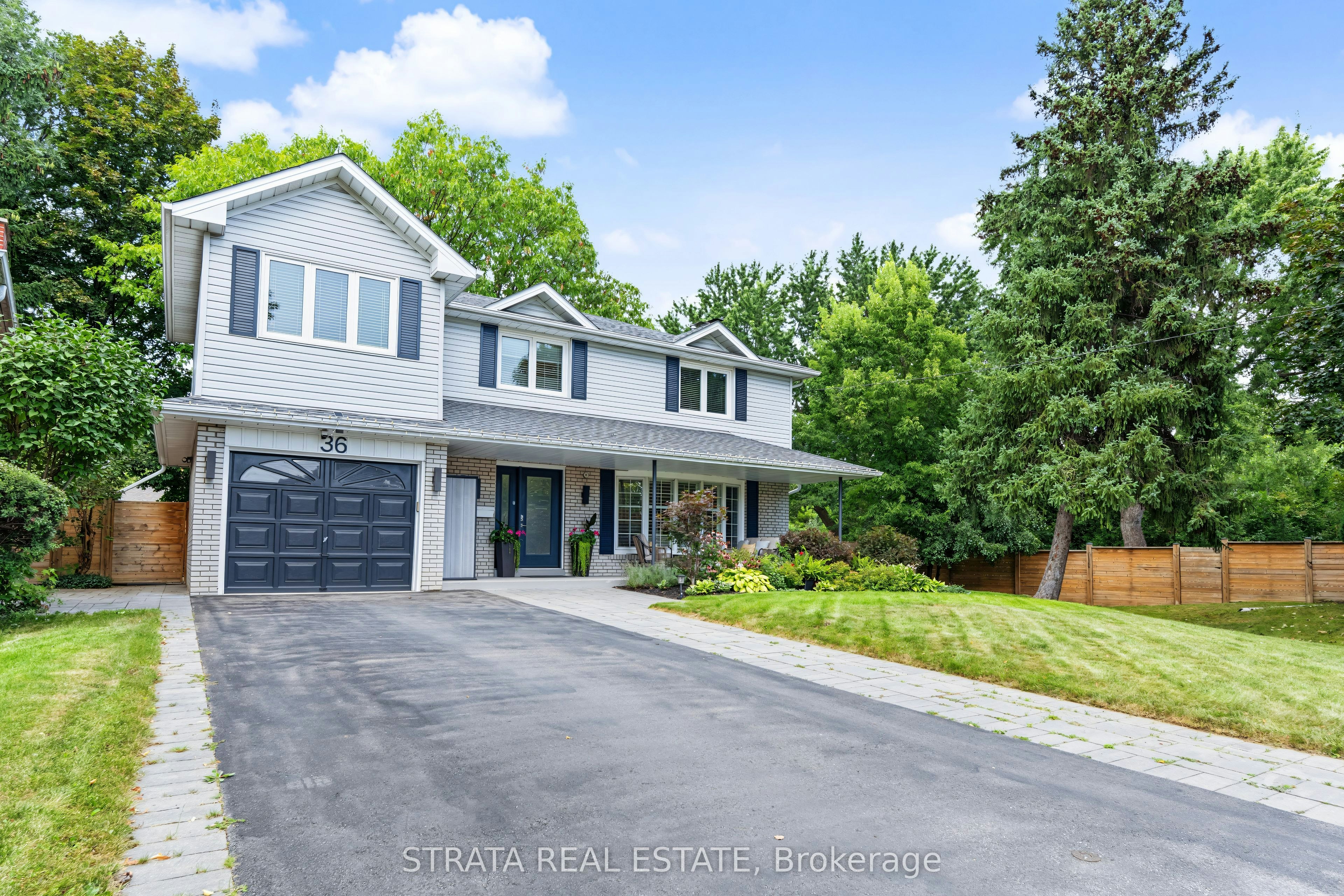 36 Hawthorne Road, Toronto, ON, M9R 1P3