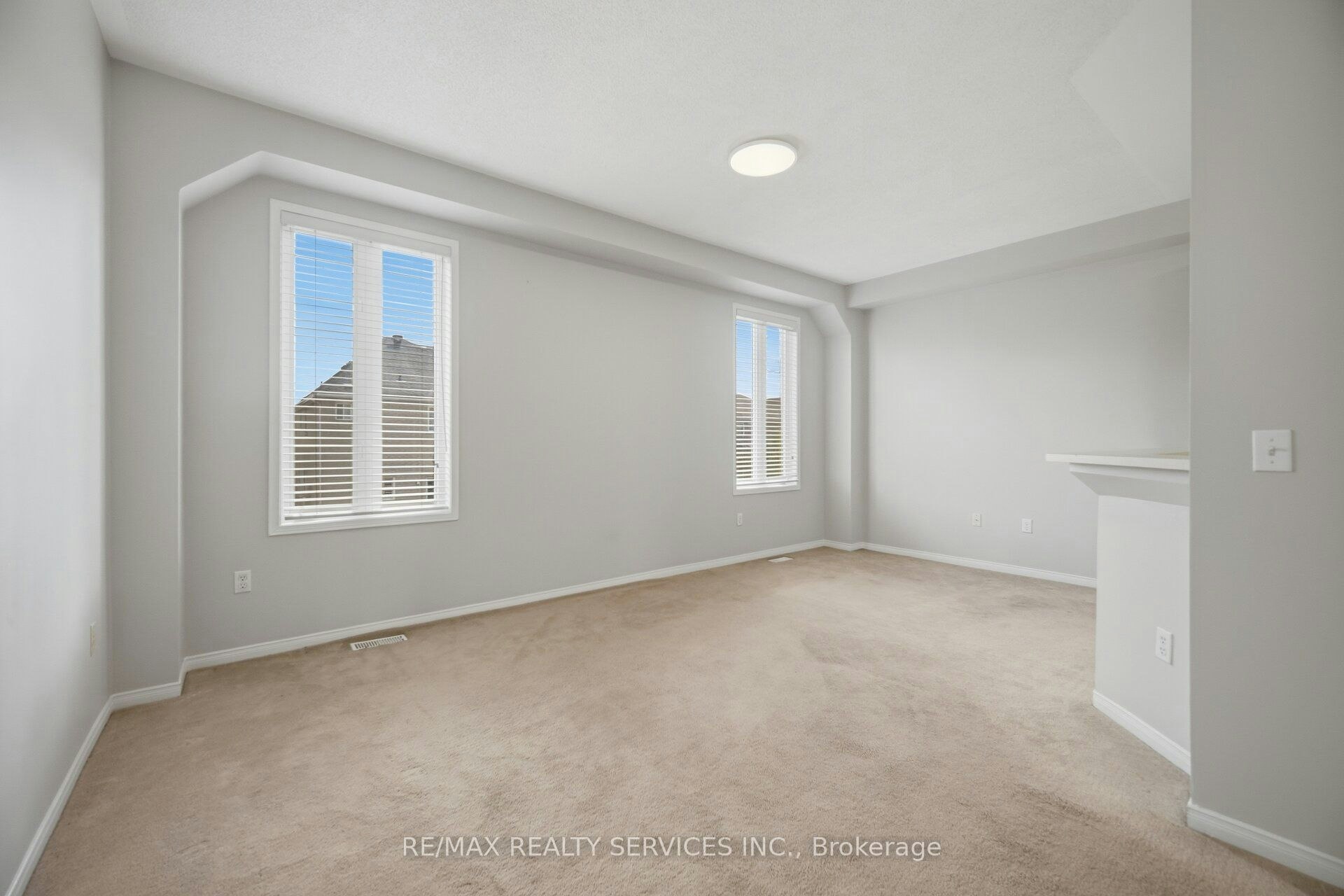 3392 Southwick Street, Mississauga, ON, L5M 7L5 - 8