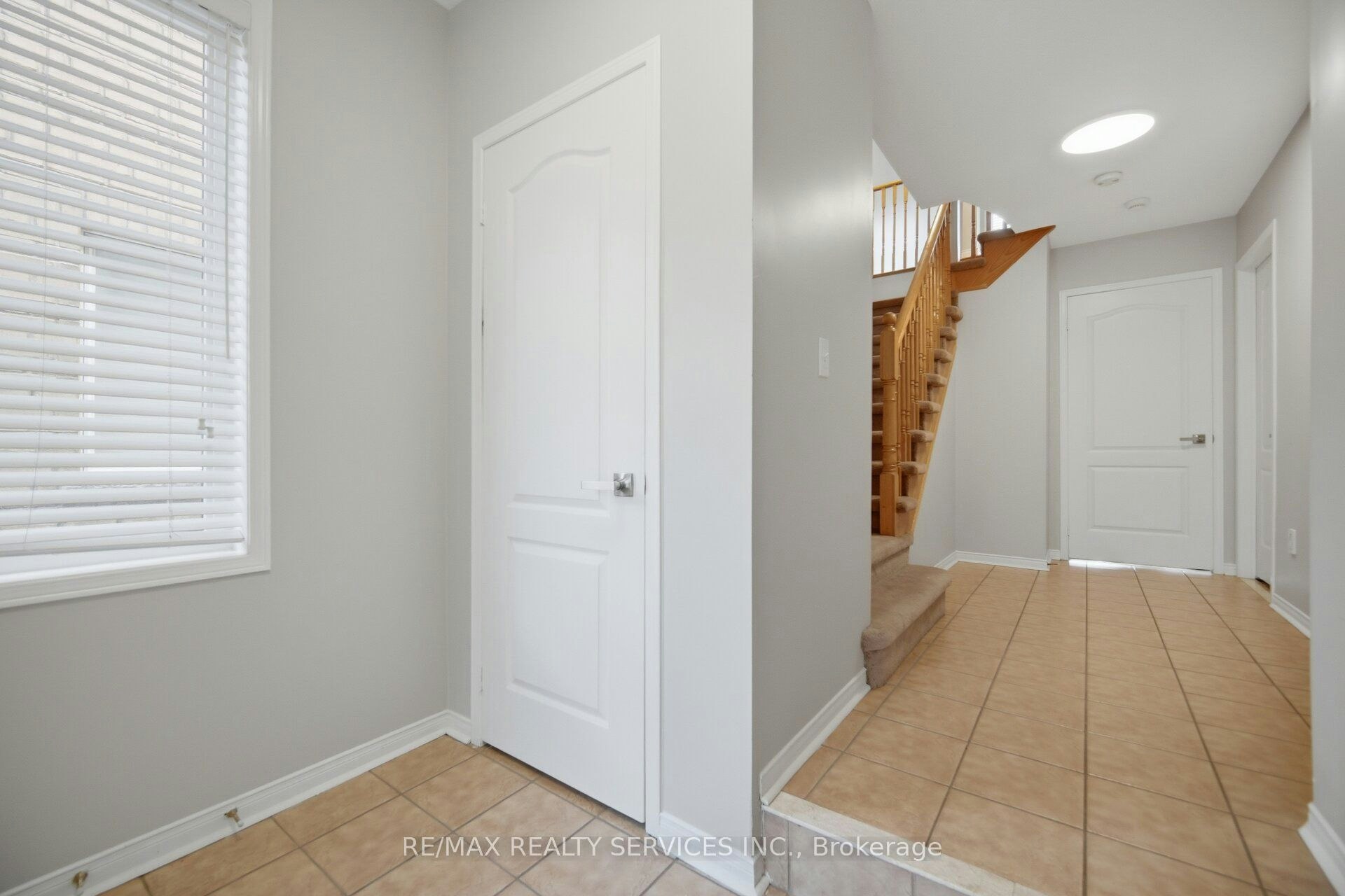 3392 Southwick Street, Mississauga, ON, L5M 7L5 - 5