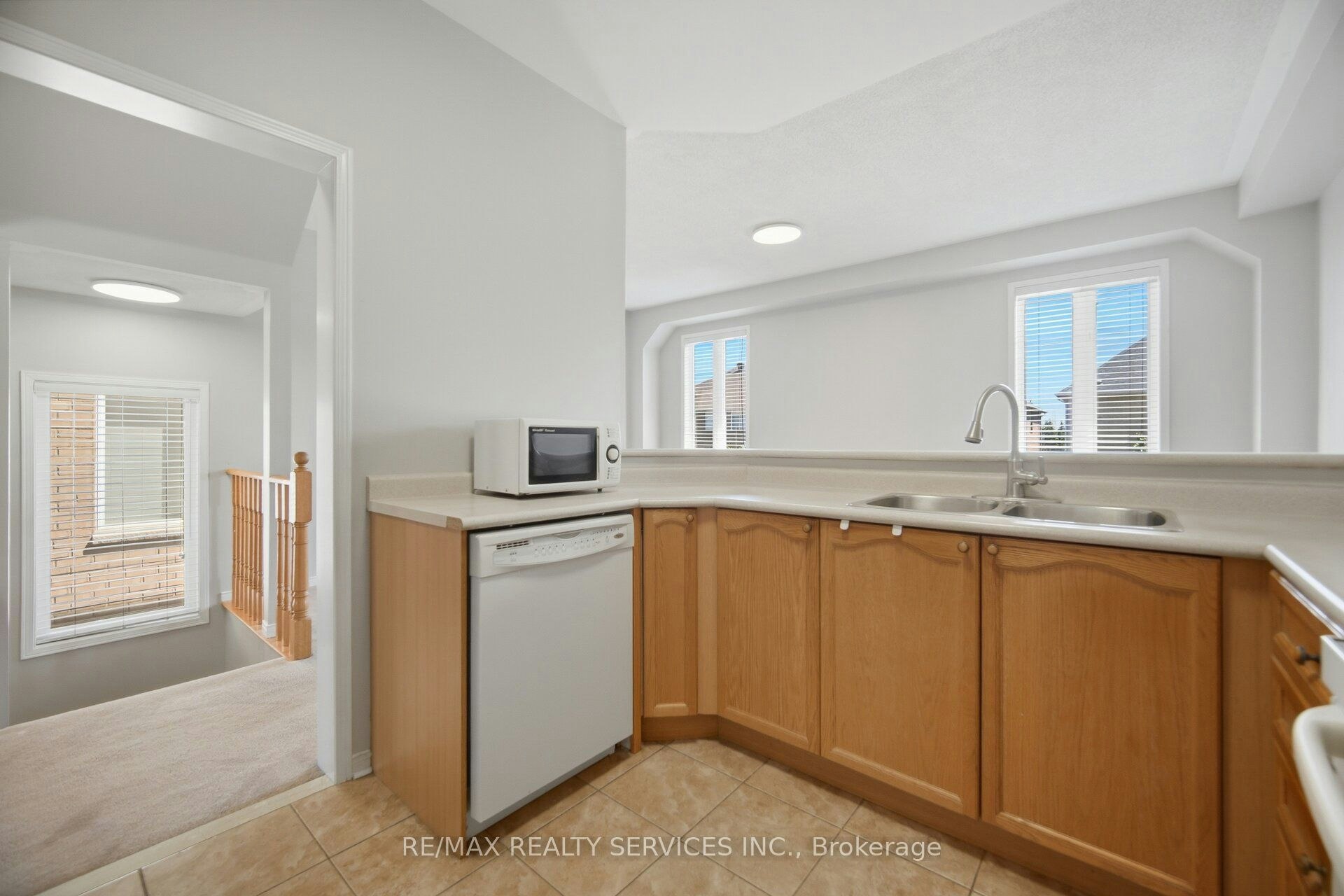 3392 Southwick Street, Mississauga, ON, L5M 7L5 - 13