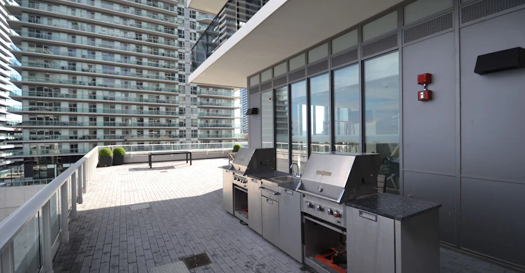 2406-70 Annie Craig Drive, Toronto, ON, M8V 0G2 - 22