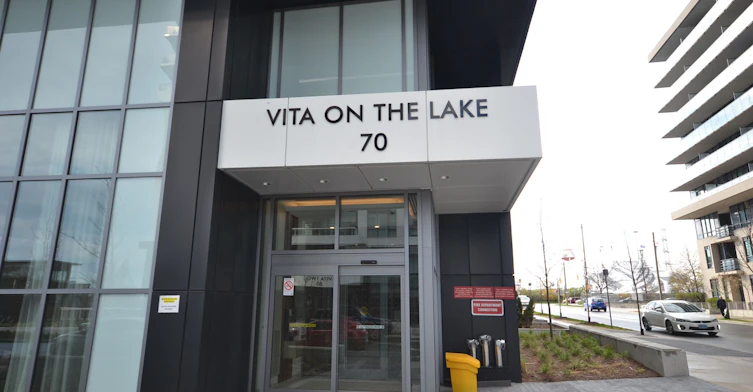 2406-70 Annie Craig Drive, Toronto, ON, M8V 0G2 - 2