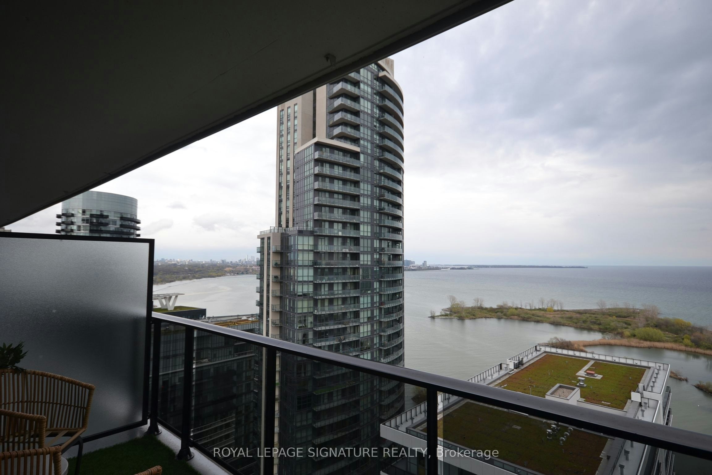2406-70 Annie Craig Drive, Toronto, ON, M8V 0G2 - 14