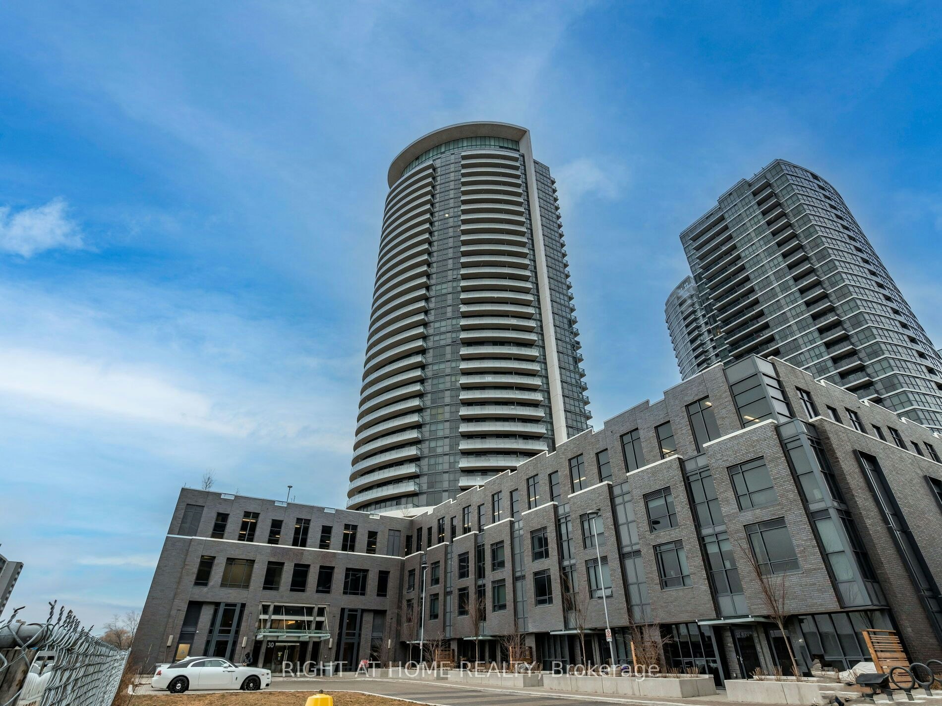 3003-30 Gibbs Road, Toronto, ON, M9B 6L6 - 2