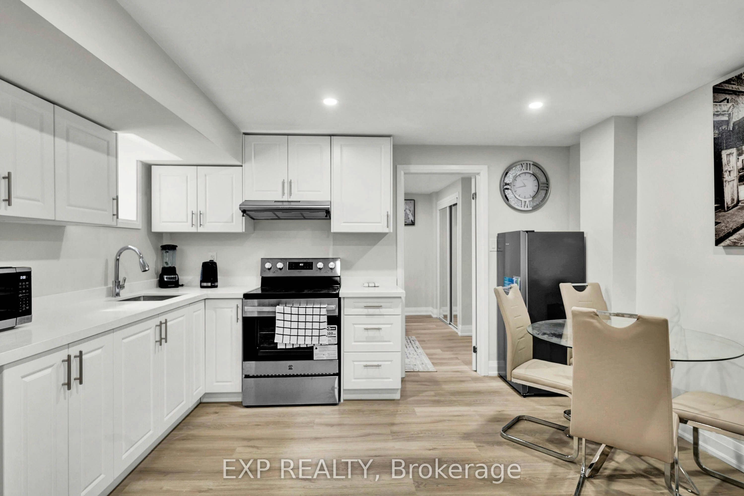 Unit B-448 Dougall Avenue, Caledon, ON, L7C 4A6 - 7