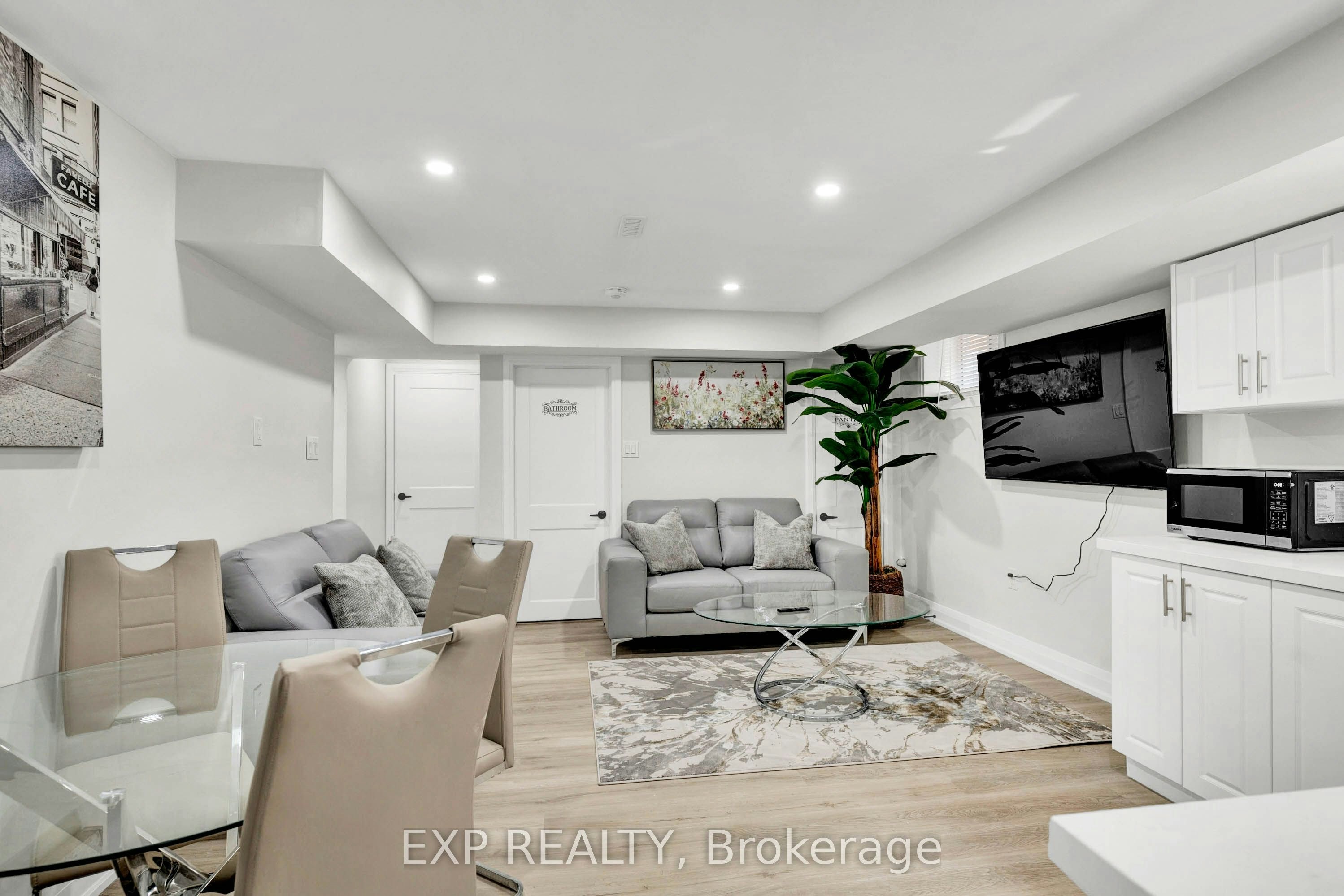 Unit B-448 Dougall Avenue, Caledon, ON, L7C 4A6 - 5