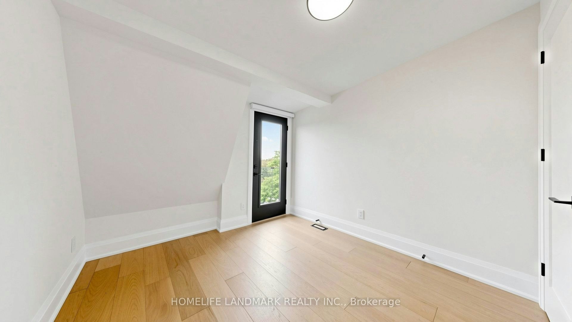 Unit D-750 Glengrove Avenue W, Toronto, ON, M6B 2J6 - 38