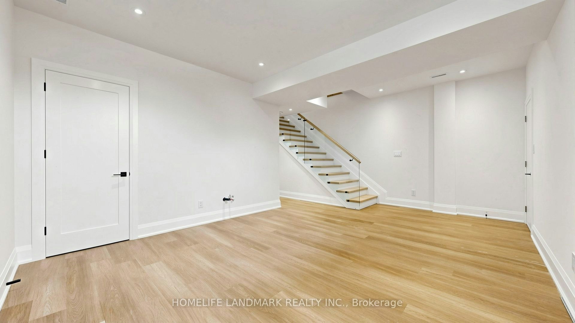 Unit D-750 Glengrove Avenue W, Toronto, ON, M6B 2J6 - 43
