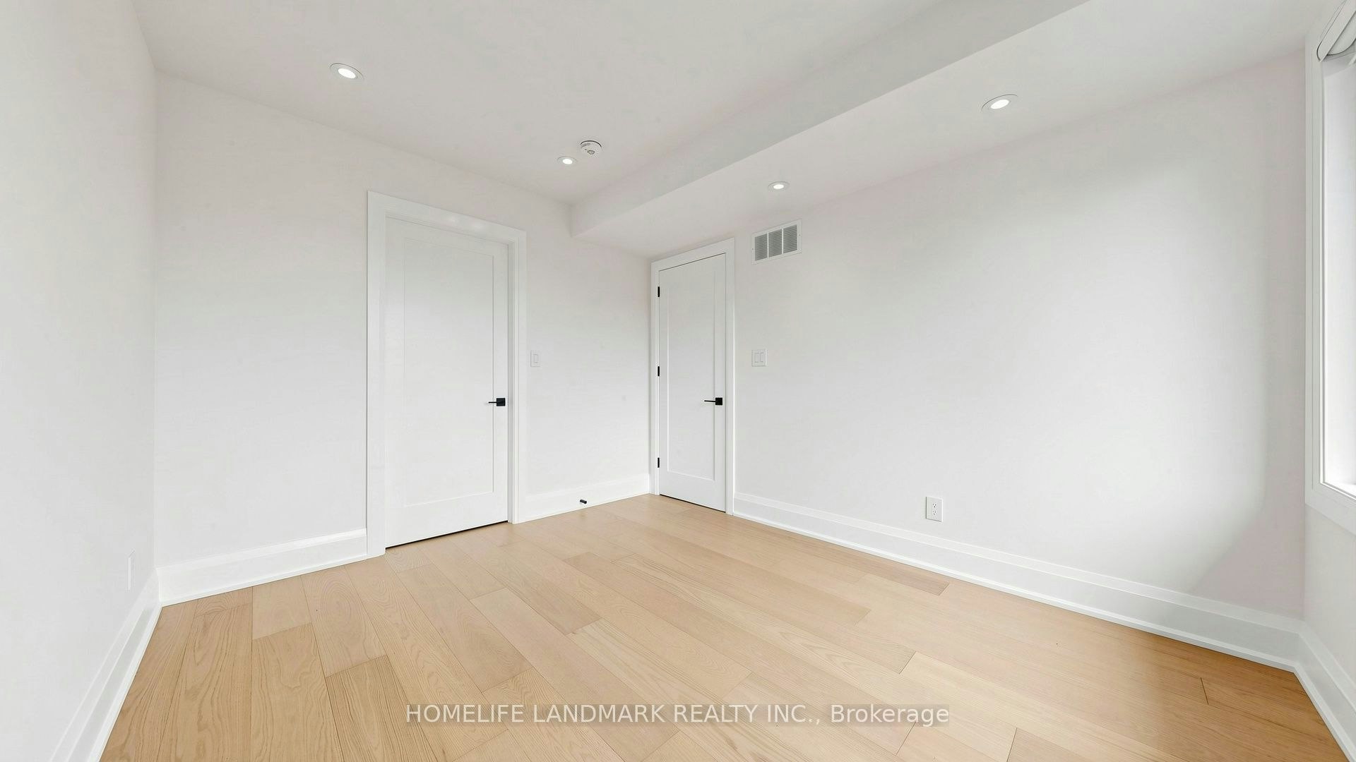 Unit D-750 Glengrove Avenue W, Toronto, ON, M6B 2J6 - 22